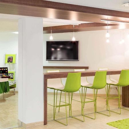 ホテル Ibis Styles Niort Poitou Charentes Vouille  エクステリア 写真